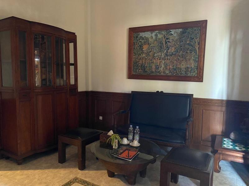 Rumah Pesik Art Heritage Gondowulung Dış mekan fotoğraf