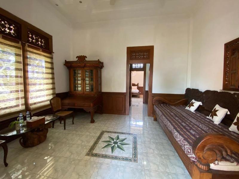 Rumah Pesik Art Heritage Gondowulung Dış mekan fotoğraf