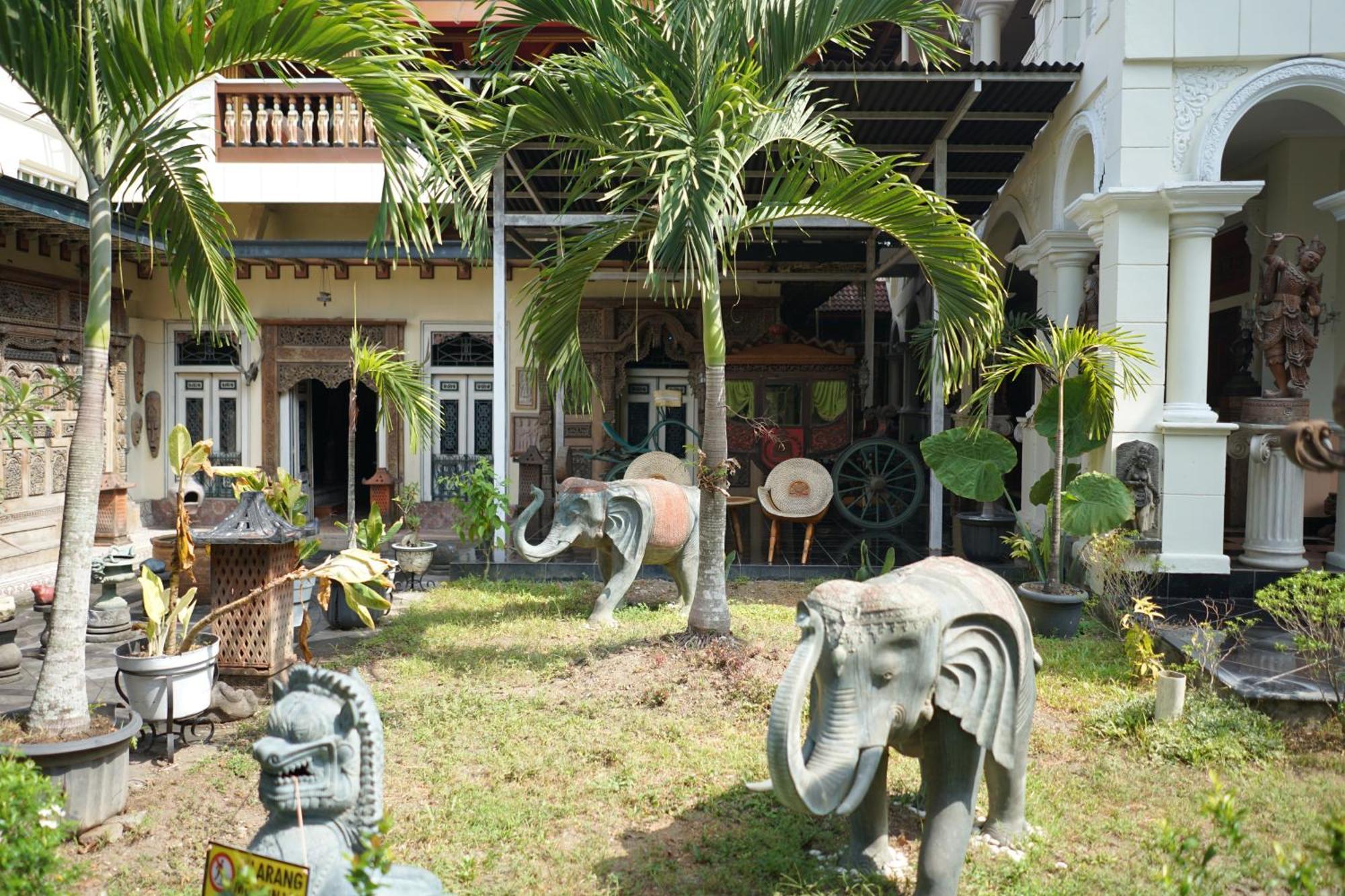 Rumah Pesik Art Heritage Gondowulung Dış mekan fotoğraf